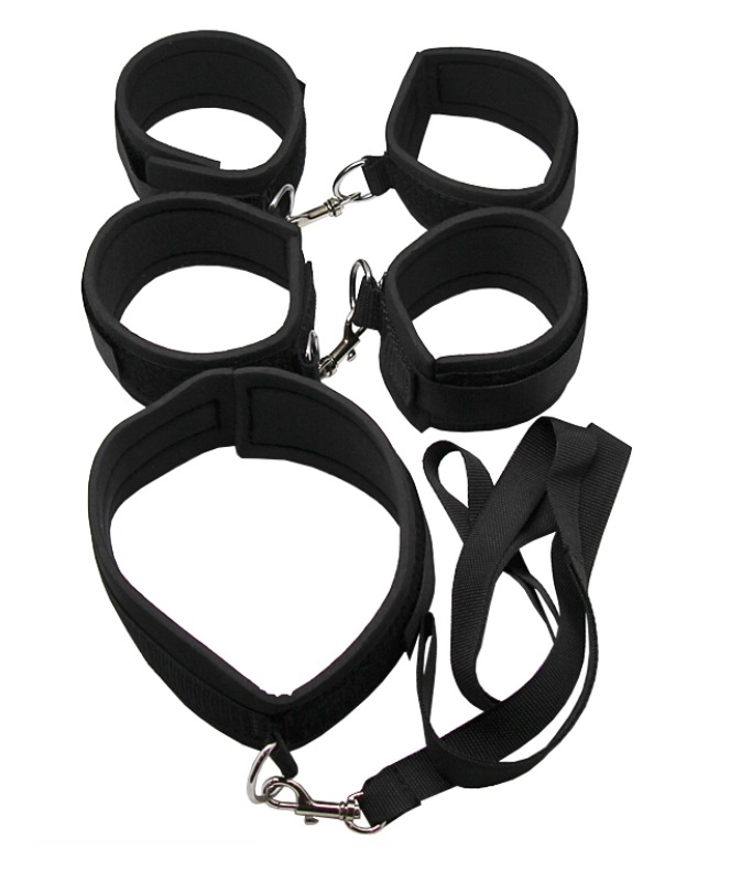 БДСМ набор на липучках: наручники, наножники, ошейник с поводком, чёрный
