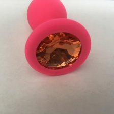 Розовая силиконовая пробка с персиковым стразом