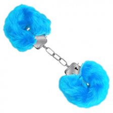 Металлические наручники с мехом голубые
